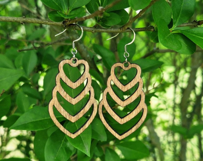 Dřevěné náušnice 4 srdce