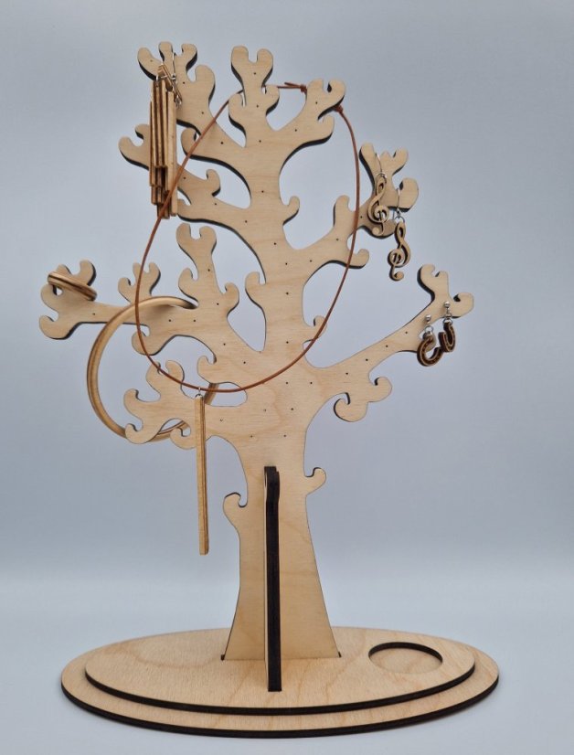 Ilustrační foto. Šperky nejsou součástí