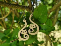 Dřevěné náušnice spirikočka Dřevěné náušnice spirikočka