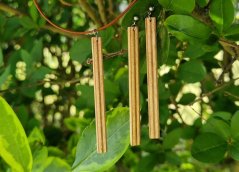 Dřevěné náušnice dlouhé a přívěsek dlouhý Dřevěné náušnice dlouhé a přívěsek dlouhý