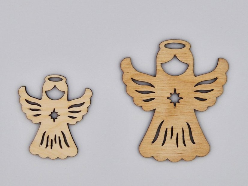 Dřevěné vánoční ozdoby - Tvar: srdce s kometou, Velikost: 65 mm