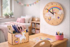 pastelkovník a hodiny s jednorožcem