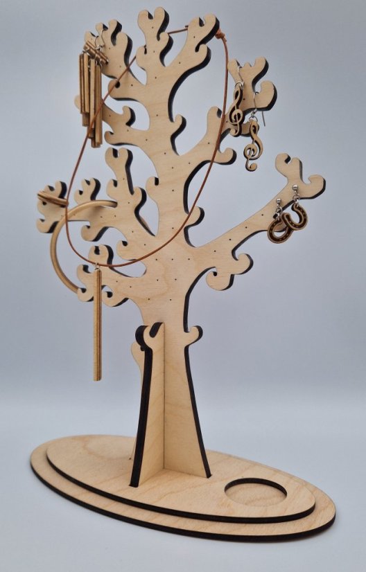 Ilustrační foto. Šperky nejsou součástí