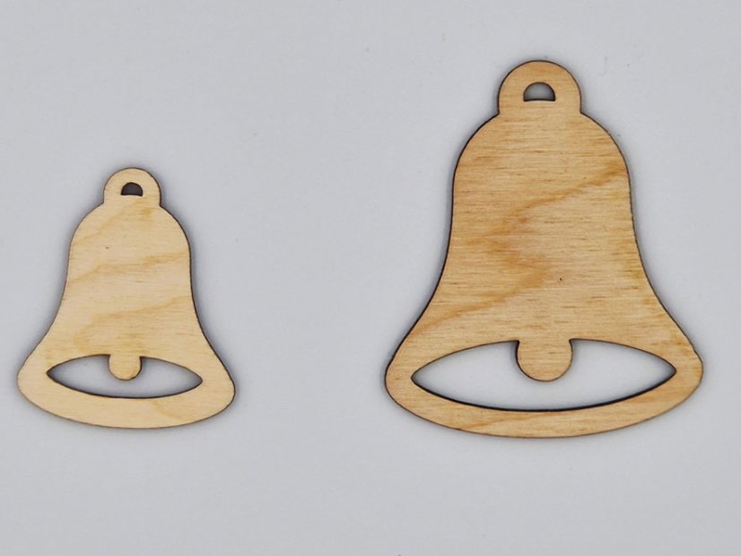 Dřevěné vánoční ozdoby - Tvar: srdce s kometou, Velikost: 65 mm